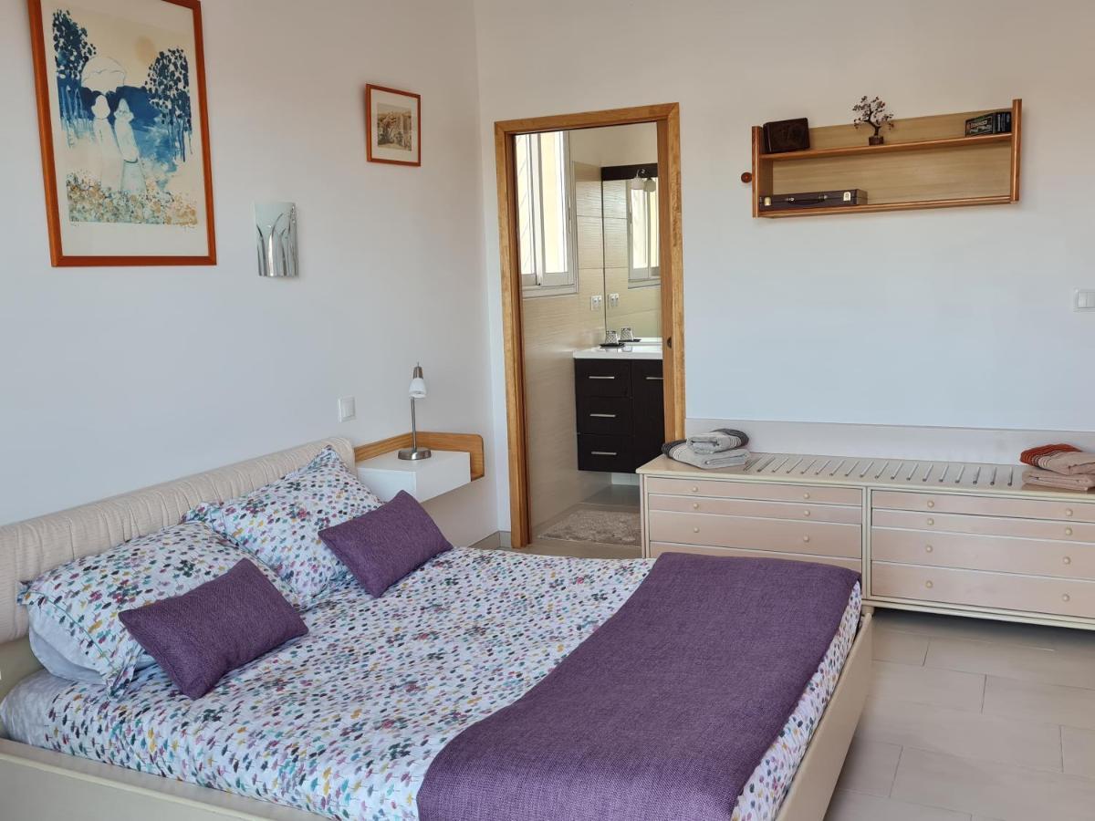 Chambres d'hôtes B&B La Bergeronnette avec piscine couverte chauffée Bizanet Extérieur photo