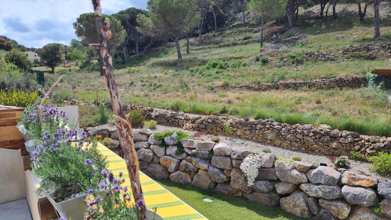 Chambres d'hôtes B&B La Bergeronnette avec piscine couverte chauffée Bizanet Extérieur photo